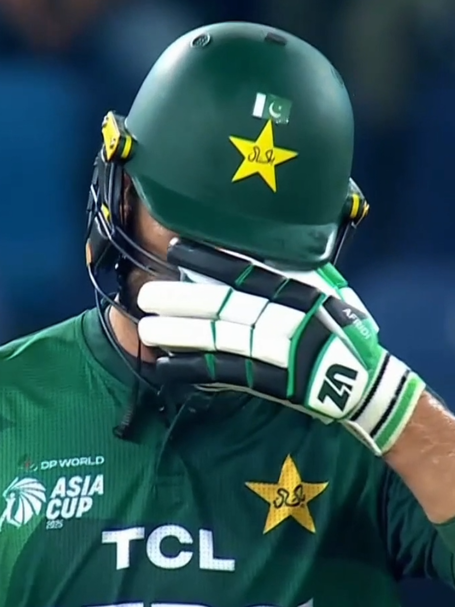 Brilliant Batting By Shaheen Shah Afridi He Is Perfect Allrounder🗣️🏏🥵🇵🇰 #shaheenshahafridi #king_babar256 #foryou #cricketlover #viralvideos 