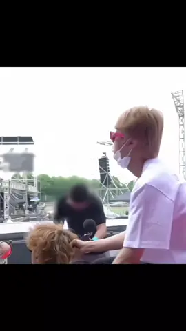 ကိုဌေးအောင်ကို နိုင်တာ ကိုစိုးကြည်ပဲရှိတယ်😆😆 #BTS#funnyvedio#jin#V#virual 