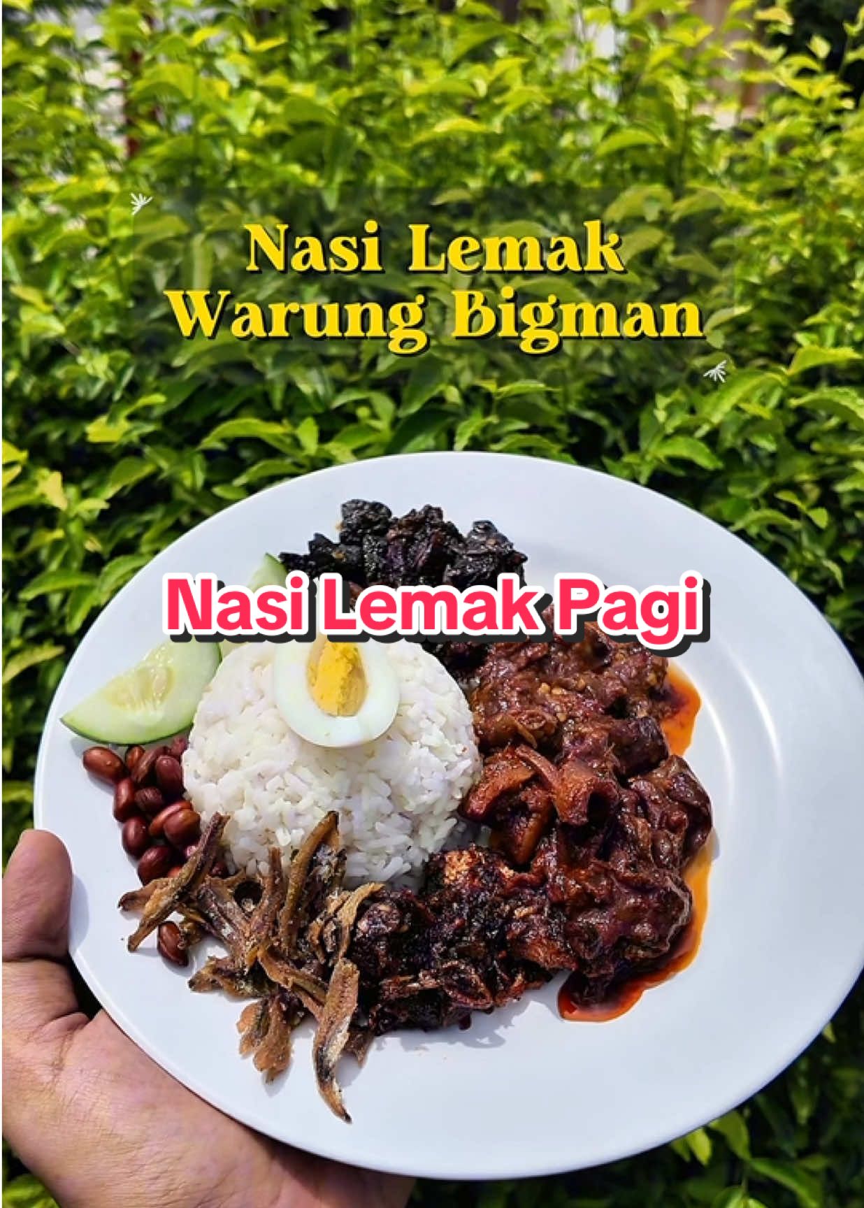 Pelbagai pilihan lauk nasi lemak yang ada di Warung Bigman Warung Bigman 📍Permatang Pauh ⏱️ Selasa - Ahad       7am - 12pm #sarapanpagipenang #warungbigman #warungbigmanpermatangpauh #sarapanpagi #warungbigmanpermatangpauh