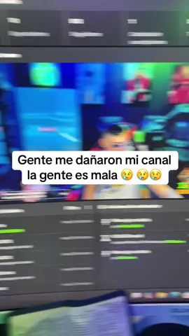 Porque ami no me meto con nadie #elbotas #colombia #kick 