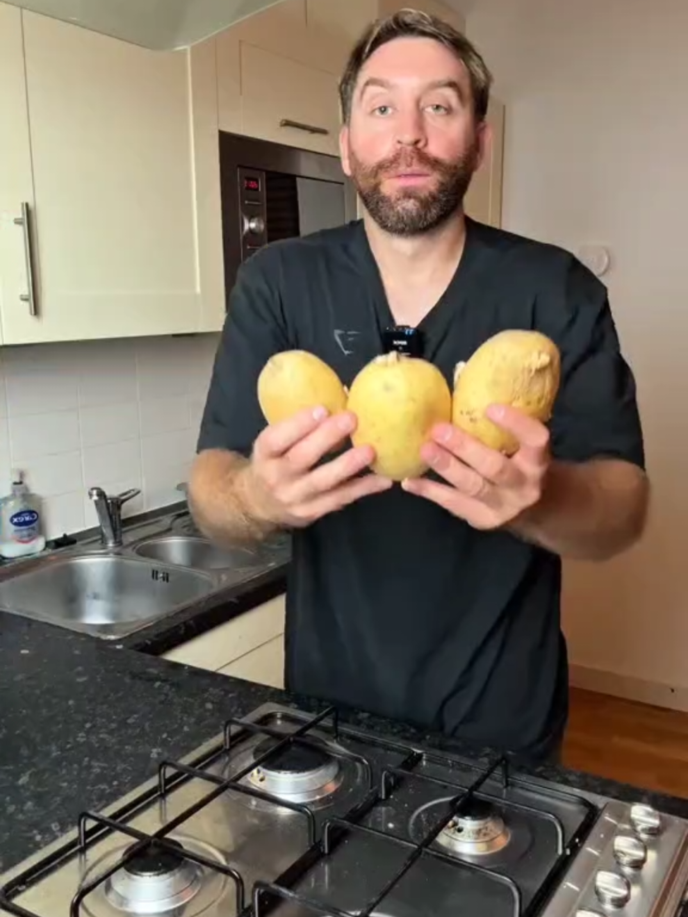 #stitch with @Graeme Tomlinson #potatoes 