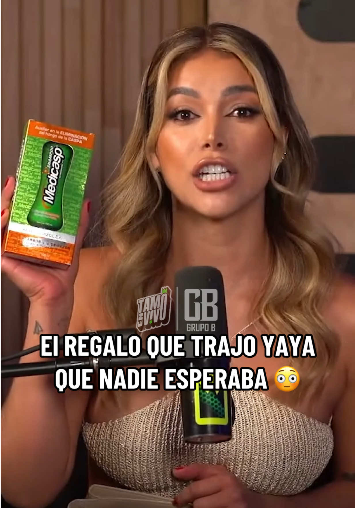 Nadie se esperaba que yaya sacara un Medicasp de su bolso 🚨 ¿Que opinan?  #dimeloking #yayamuñoz #tamoenvivo #toxicosteña #viral