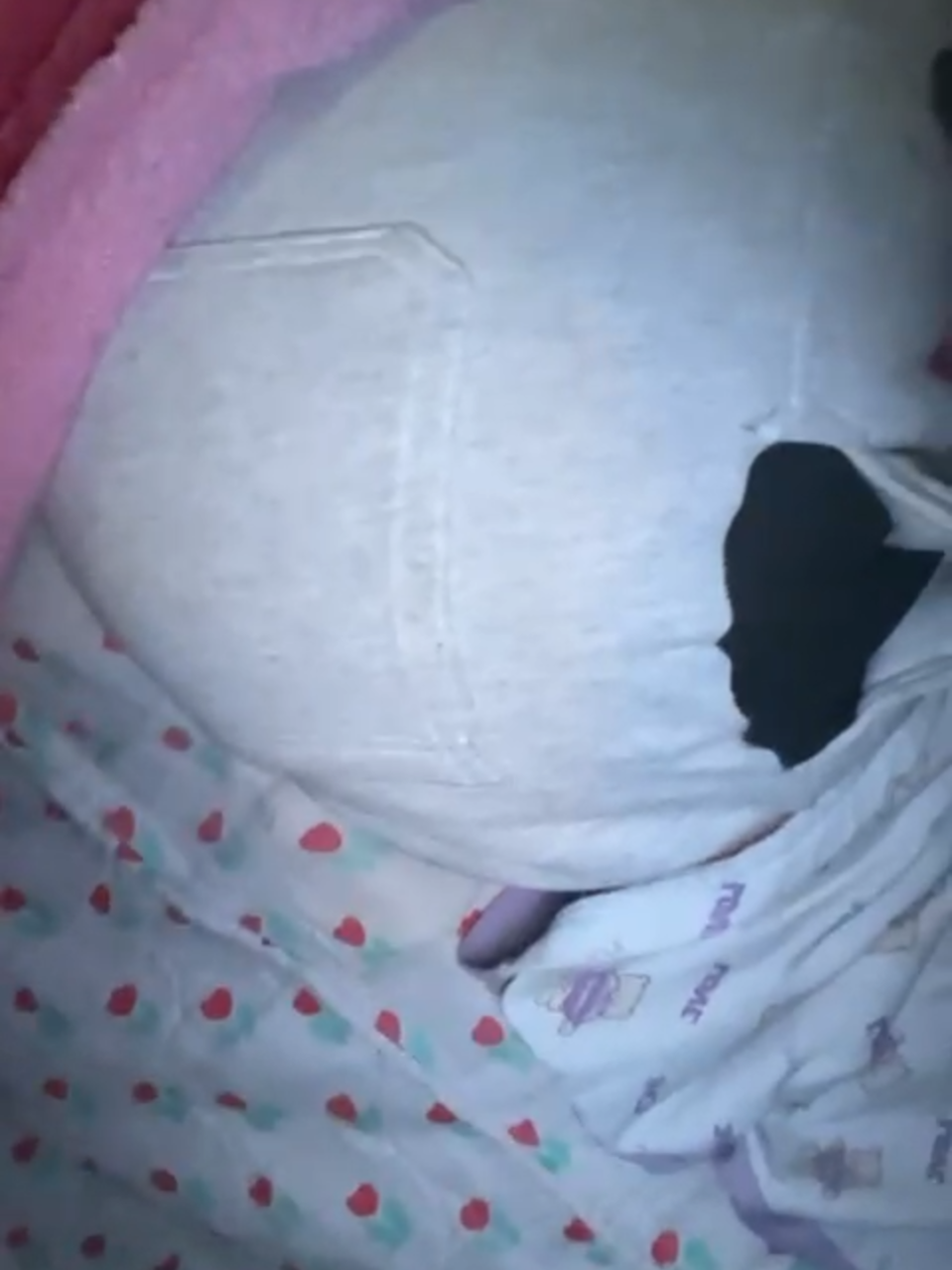 Big fart in my white pants #girlfart #fartprank #fartsarefuny #farted #girlfarting