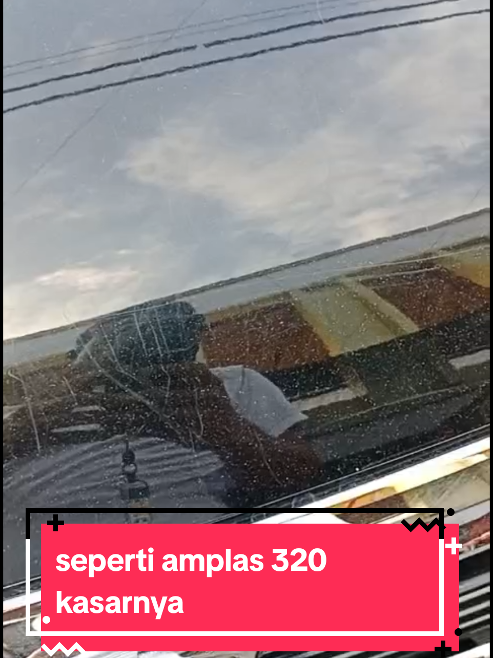 kena over spray jembatan..  mobil IKN #cleaninginterior #polesbodimobil #balikpapan #detailing #salonmobil 