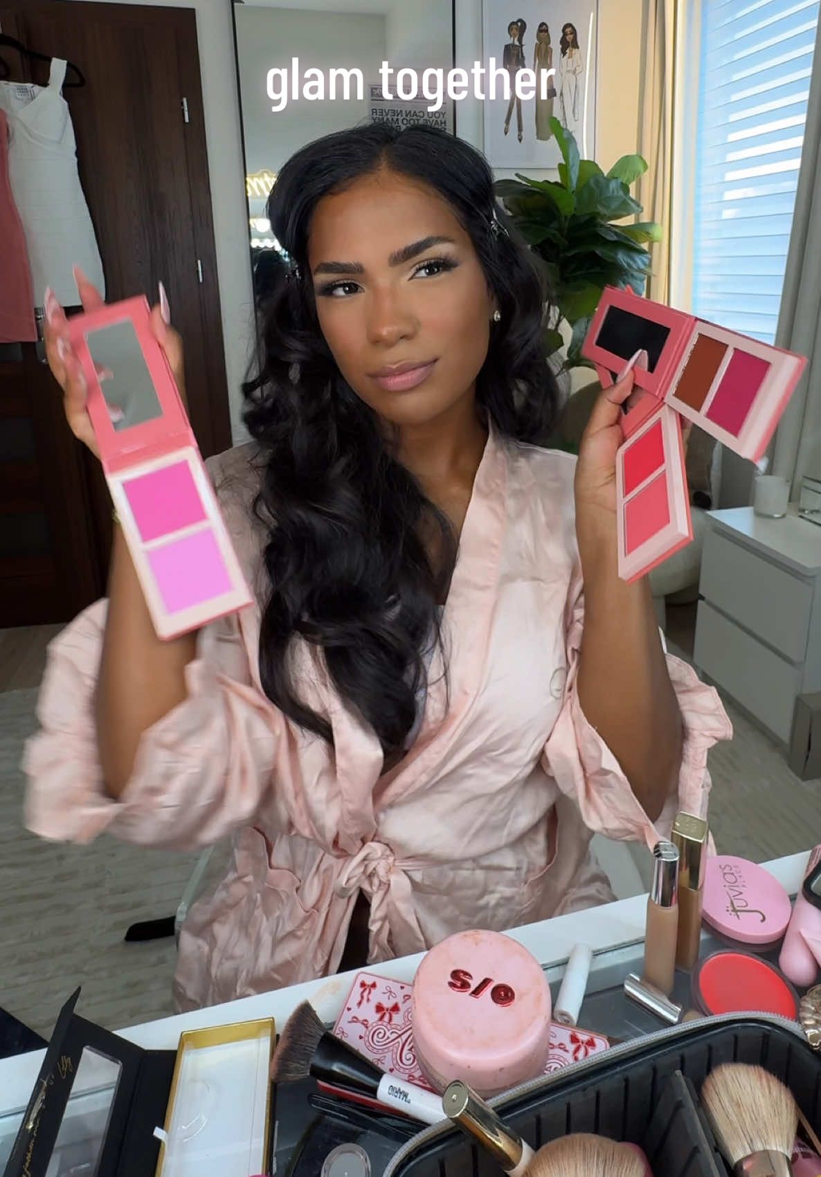 I LOVE BEING A GIIIIRLY GIIIRLLL 💕🌸🎀💄🩰🐇 let’s get hot together !! waaait i’ve been locking in on my makeup and im obsessed hi glam 