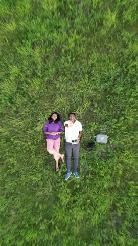 It’s truly inspiring to meet people like Mr. Vetrichelvan, carrying the spirit of farming from Tamil Nadu all the way to Canada and keeping that connection to our roots alive. 🌾✨ Grateful for these moments that remind us how culture, passion, and nature can travel with us wherever we go. 💚 👉 Comment below if you have met any inspiring people doing unique things anywhere in the world! #CanadaTamilCouple #TamilInCanada #FarmLife #farmingincanada #agriculture       