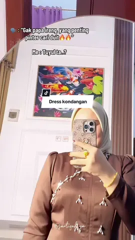 “Udah cocok belum kalau dipakai ke kondangan? 🤭 #promoseruweekend #ootdkondangan #dresskondangan #ootdhijab #foryoupage 