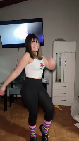 Adivina en qué mes cumplo años😎🫶🏻 #fypシ 