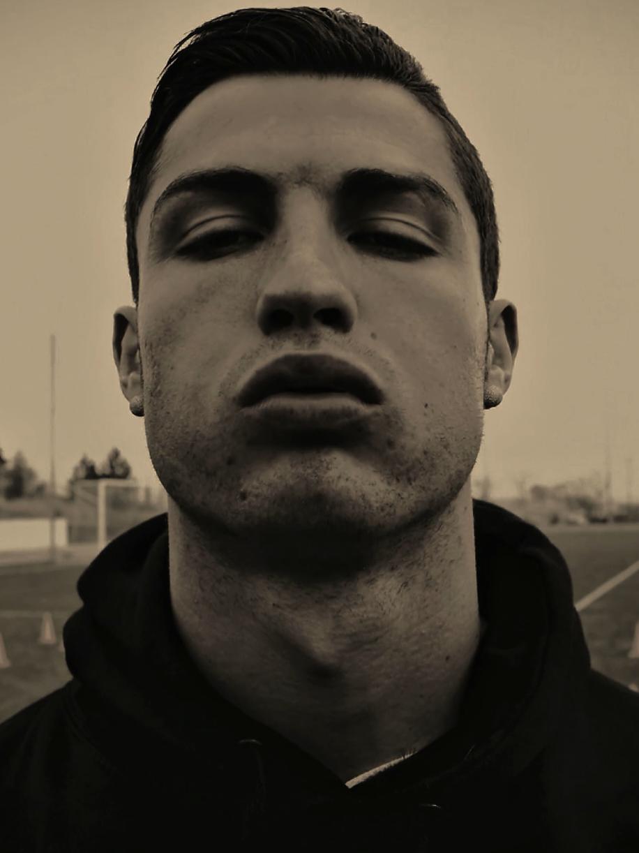 you became a stranger #ronaldo #cristianoronaldo #Viral #fyp #xybca 