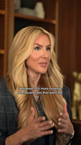 #girlpodcast #ladypodcast #femaleentrepreneur #podcastgirl #ladypodcaster 