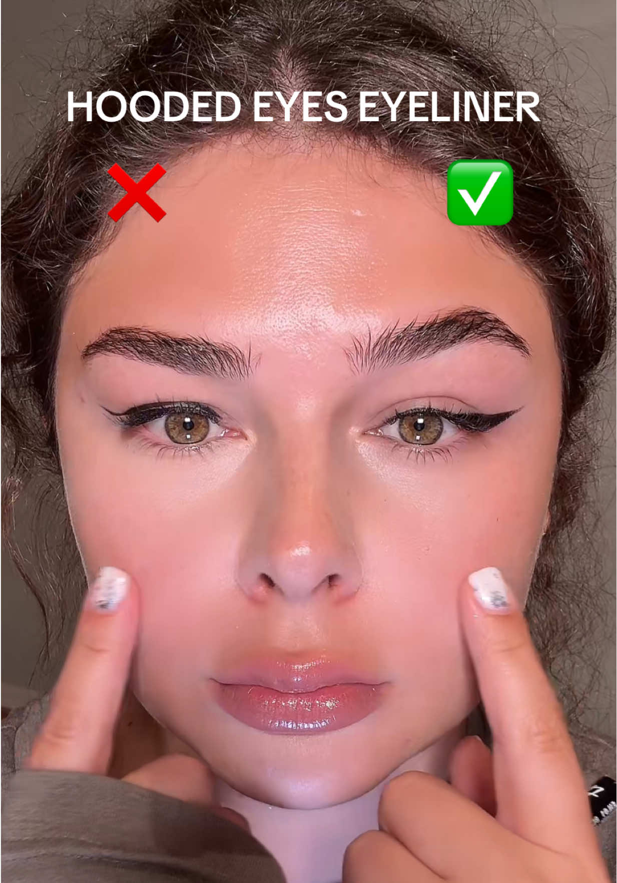 Hooded eyes eyeliner ❌✅ be my friend 🩷 #beautyhacks #BeautyTok #fyp #makeuplessons #hoodedeyes 