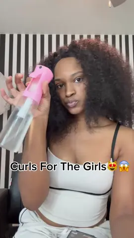 Yall cant tell me this aint my real hair… ✨love love love these curly clipins 😍😍 @sterlyhair_shop 