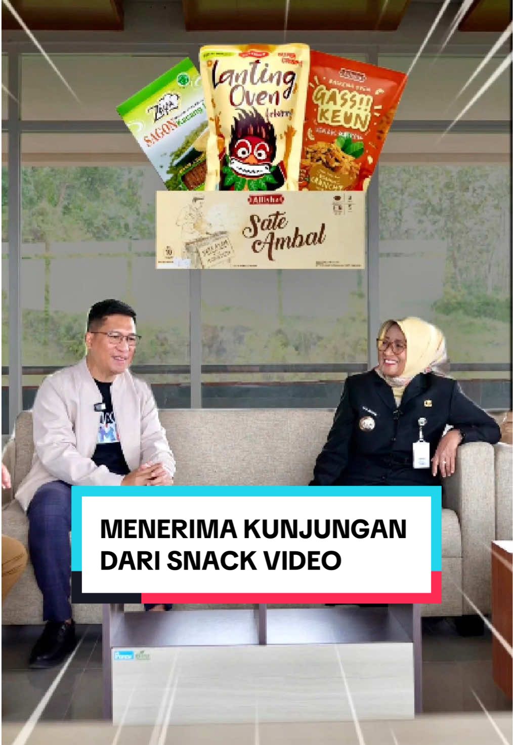 Desa yang berdaya adalah kunci kemajuan Kebumen. Belum lama ini, para Kepala Desa dan pegiat wisata Karangsambung, Sadang, dan Karanggayam mengikuti workshop promosi potensi desa melalui media sosial. Saya tekankan pentingnya desa beradaptasi dengan perkembangan zaman. Inovasi dan keberanian adalah modal untuk membangun masyarakat tangguh, pondasi bagi Kebumen yang beriman, maju, sejahtera, dan berbudaya. Dengan desa yang kreatif dan berdaya, InsyaAllah kesejahteraan masyarakat akan terus meningkat. #BupatiKebumen #LilisNuryani