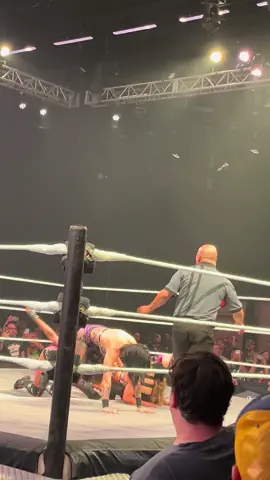 @Stephanie Vaquer and @Rhea Ripley with the double Devils Kiss against Fatal Influence at @WWE @WWE NXT Homecoming @Full Sail University  #WWE #nxthomecoming #nxt #wrestling #fullsailuniversity 