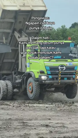 mau mimi susu pak🤣 #storytambang #fyp #storytambang #drivertambang #kalimantantimur 