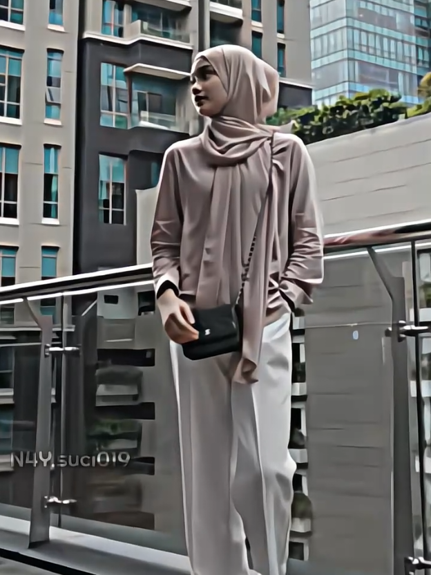 ada cerita apa hari ini kawann?  #nay #naisaalifayuriza #naisa #masyaallah #editor 