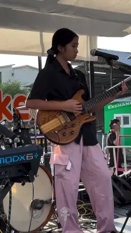 Avenged Sevenfold - Nightmare || Cover Neneroyal #fyp🤟🏻 #sologuitarist #neneroyal #coversong #nightmare 