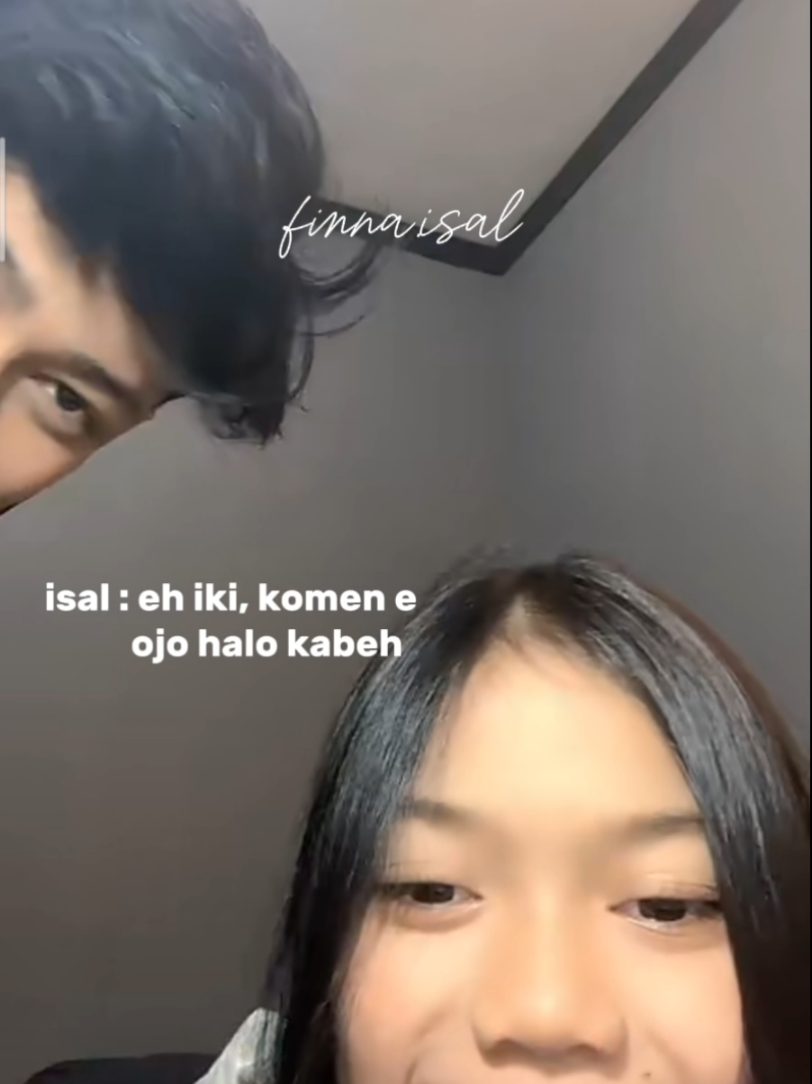 isal sama maira live bareng!! lucuu bangett merekaa🥹😚🫰🏻@فيصل  #isal #maira #livebareng #fypage #bismillahfyp 