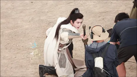 18-09-25 (💼 Day 59) 侯明昊萧无衣 / Xiāo wúyī /เซียวหวู๋ยี🎬《雀骨/Que Gu/Sparrow Bone/กระดูกนก》🐒🥝💚🪶#โหวหมิงฮ่าว #houminghao #侯明昊 #sparrowbone #ติ่งซีรี่ย์จีน@เพลงหวานRaja🥝 @เพลงหวานRaja🥝 @เพลงหวานRaja🥝 