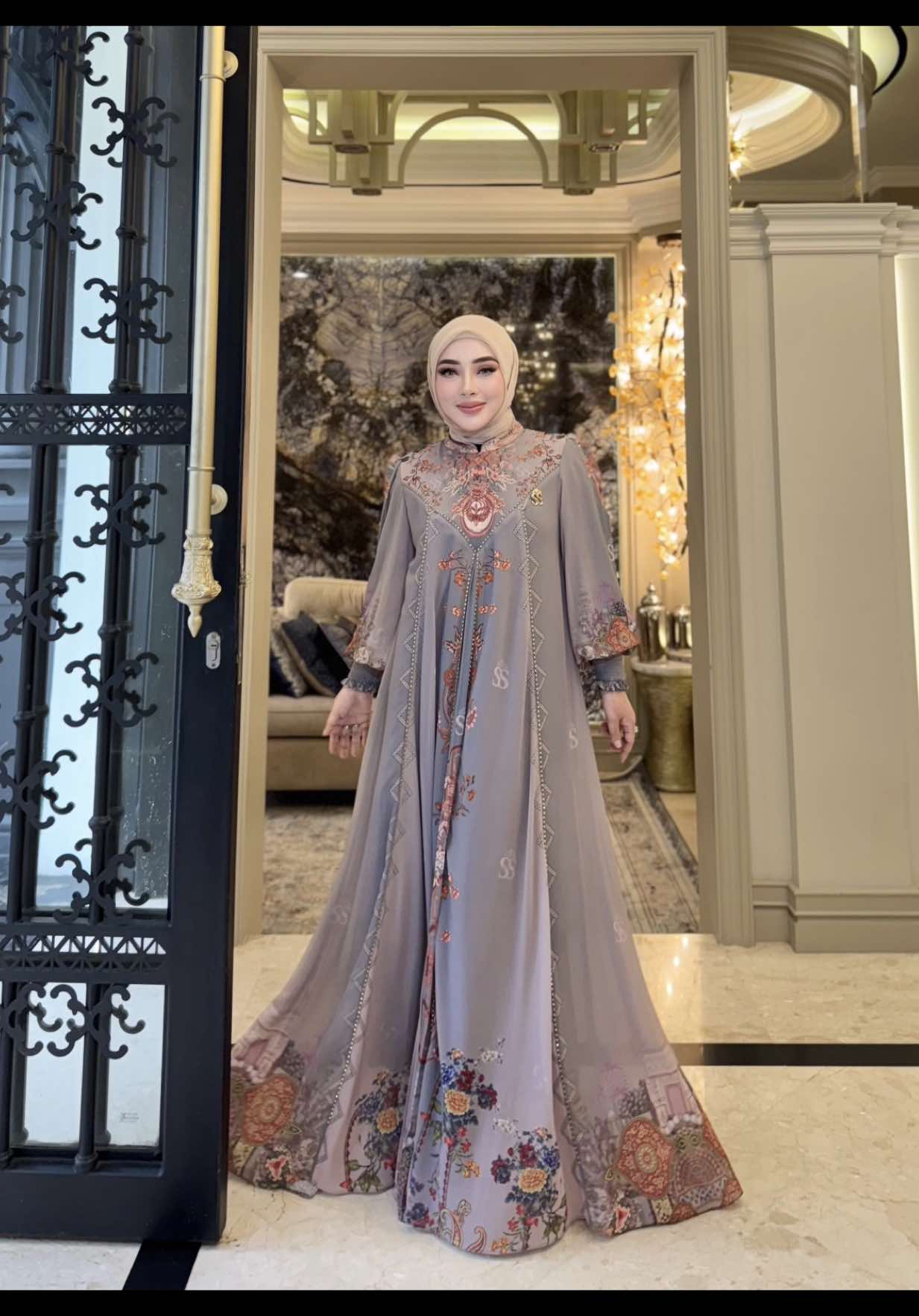 dress favorite kak Shell bestie 🥰