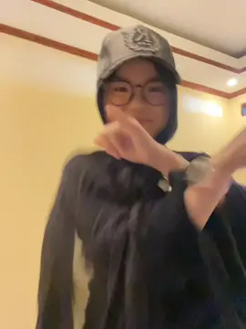 aku beli bajunya di offline, jd nya aga susah nyari di online nya😞✌🏻