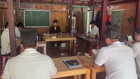 Các Đạo Sĩ thuộc HUYỀN HƯ QUÁN học tán vận dưới sự truyền dạy của đạo trưởng NGUYỄN TAM THÀNH #huyenhuquan #tamlinhhuyenbi #xuhuongtiktok #đạogiáothầntiên☯️ 