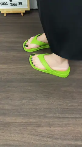 Dép kẹp đúc liền nguyên khối cao 3p #guocxinh98 #giaydep #giaydepxinh #fyp #xuhuong 