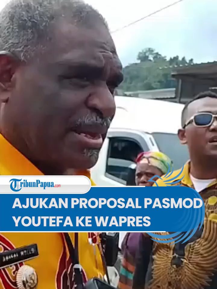 Suasana penuh semangat dan antusiasme mewarnai kunjungan kerja Wakil Presiden Republik Indonesia, Gibran Rakabuming Raka, di Pasar Youtefa, Kota Jayapura, Papua, Kamis (18/9/2025). Sejak pagi, ratusan warga sudah memadati area pasar untuk menyambut kedatangan orang nomor dua di Indonesia itu. Warga dan pedagang meneriakkan yel-yel sambutan, bahkan sebagian dengan lantang bersuara, 