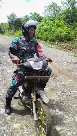 Menuju ke lokasi Yon TP di Wasile Selatan Kabupaten Halmahera 