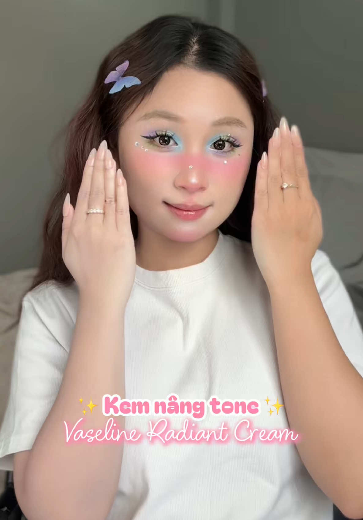 Gạch tên hết mấy con nâng tone body cũ 😤❤️‍🔥 Chính thức gia nhập hội mê con kem dưỡng da nâng tone nìiii #Vaseline #VaselineVelvet #hoptaccungunilever #chamemxinh #VaselineRadiant 