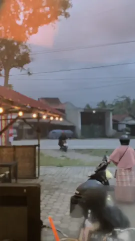 siapa yang kangen hotplate ngeperr nihh😋 udah buka lagi yaa gasskeunn lurr🔥🔥 #mieayam #hotplate #kebumen #fyppppppppppppppppppppppp #kebumenkeren 