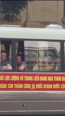 coi cái nết buôn chuyện của khứa chân ngắn kìa =)))) chuyện có 1 nhưng cái biểu cảm của nó phải tới 10 luôn á mấy đứa nhí nha nhí nhố vô cùng #a80 #dieubinhnga #vietnam #xuhuong #fyp 