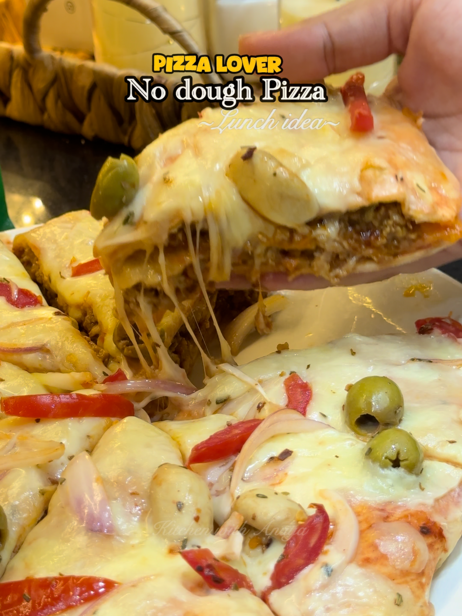 deep pan pizza#cooking #viralvideo #lunchidea #DinnerIdeas #routine #baking #chicken #pizzalover