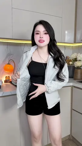 Áo khoác phao trần trám  đẹp, các bà tranh thủ đầu mùa săn vừa rẻ vừa đẹp nha #aokhoacnu #aokhoacphao #aokhoactrantram #aokhoac