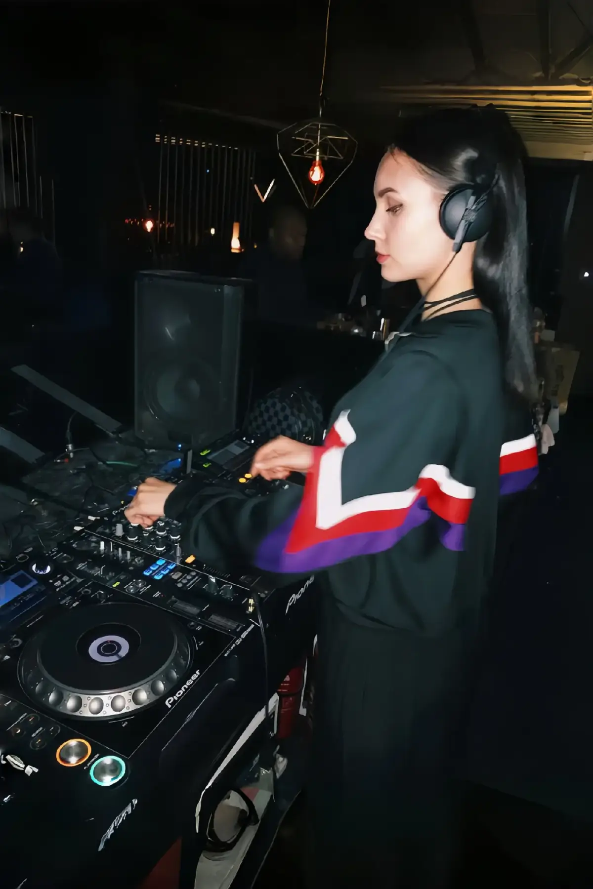 #music #remix #nhachaymoingay #xuhuongtiktok2025 #fyp 