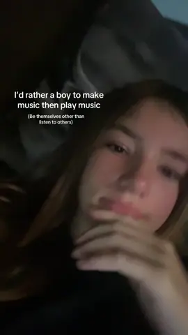 No put and literally I love guys that play guitar or stuff like that#men #boy #music #calm #dream