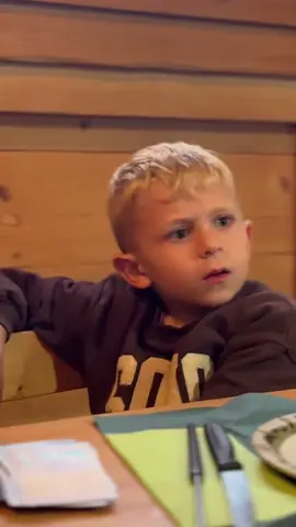 Mattia se prend pour Peppa Pig ! #nicocaponecomedy #mattia #fan #peppapig  