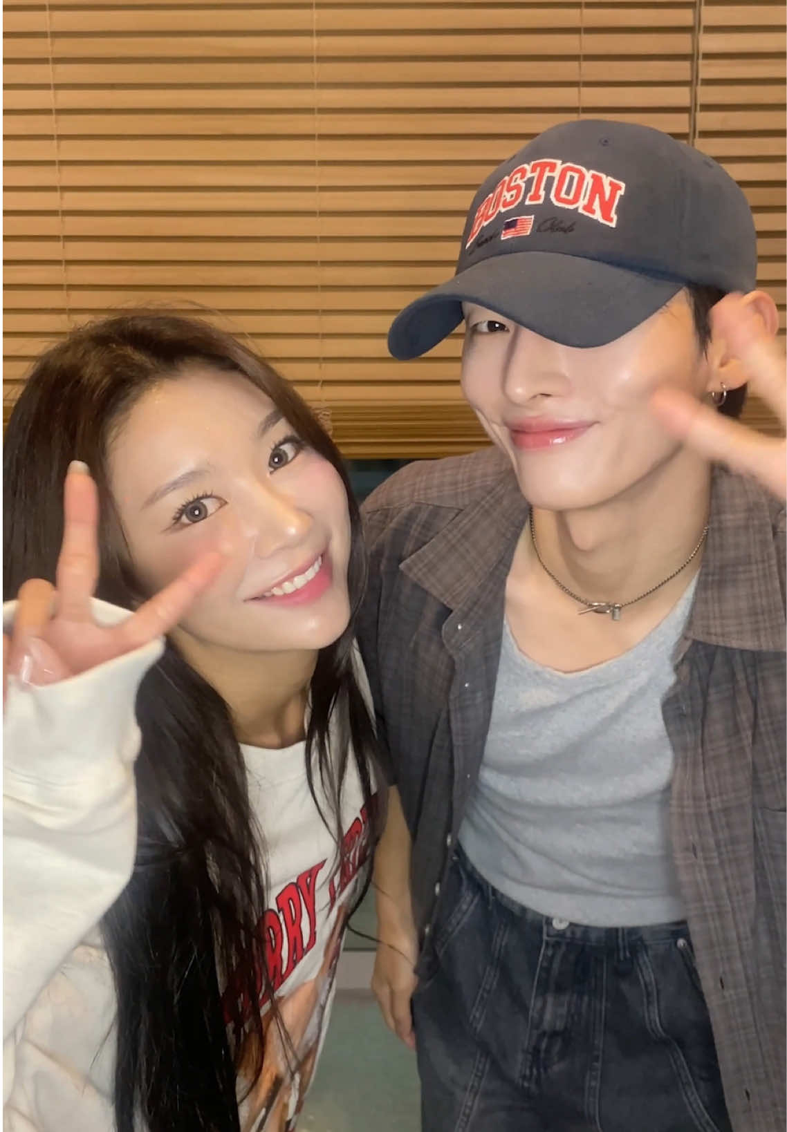 Rodeo~ #윤지성 #YoonJiSung Giddy up Giddy up🔥 #모모랜드 #MOMOLAND #RODEO 