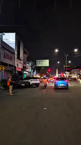jalan jalan malam sekitar Tugu Jogja, Malioboro & Prawirotaman sengangenin itu #jogja #jogja24jam #nightride #nightridejogja #prawirotaman 
