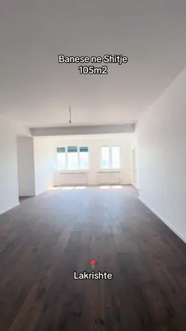 🏡 Banese në Shitje – Lakrishtë Ofrohet për shitje banesë 105m² në një nga lagjet më të kërkuara të Prishtinës – Lakrishtë. Banesa ndodhet në një kompleks modern, të ndërtuar me cilësi të lartë për të ofruar komoditet dhe standard të lartë jetese. 📍 Lokacioni: Lakrishtë – zemra e Prishtinës 📐 Sipërfaqja: 105m² Renditja e banesës: -Sallon -Kuzhinë -2 Dhoma gjumi  -Banjo -WC -Terasë (qasje nga të gjitha dhomat) 💶 Çmimi: 1900 €/m² ✅ Kompleksi posedon pranimin teknik. Një mundësi ideale për banim ose investim afatgjatë. 🔑ID e Pronës: 1723 📞 +383 48 177 776 📧 kontakt@statex-rks.com 📍Rr. Zylfie Gashi, Lipjan 14000 Statex Real Estate – Zbuloni hapësirat që frymëzojnë! #fyp #shitje #banese #qende #statexrealestate 