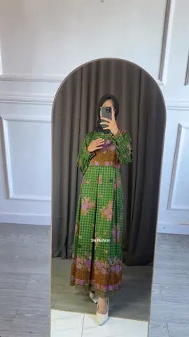 Gamis muslimat nu sanwos adem nyaman warna hijau sedang #gamismuslimat #gamismuslimatnu #muslimatnu #muslimat 