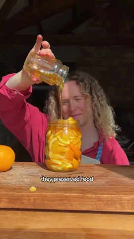 Fermented honey oranges 🍊 
 
 3–4 oranges (preferably organic as you’ll be eating the skin )
 3 cardamom pods (optional, just for flavour) 
 300 ml runny honey
 
 1.	Sterilize a 1 litre glass jar with a lid. Wash the oranges to get any physical dirt off, but if your oranges are naturally clean, freshly picked and don’t have any pesticides on, I would recommend you skip washing them as it helps keep the natural wild yeasts on the skin stronger. If the oranges are store-bought and likely to be sprayed, I would recommend gently washing them in water. 
 
 2.	Start with 3 oranges (in case that’s all you need). Cut them in half, remove the seeds, then slice thinly into half-moon shapes. Using the side of a knife, gently crush the cardamom pods so the outer skin is broken. Add half the oranges to the jar, then add half the honey and cardamon pods. Give it a stir, then add the remaining oranges and honey, until it comes to about ¾ of the way up the jar. The oranges will release juice and it will mix with the honey to form a watery solution, you want this solution to just cover the oranges. You many not need all the orange or honey (the juiciness of oranges varies so much), or, you may need a little more. 
 
 3.	Place the lid on top but do not tighten it – this allows space for gas to escape as it ferments . Place the jar on a plate to catch any overflows, and keep the jar in a cool, dark place, checking it every day and stirring it gently with a sterilized spoon to keep the top rotating and covered. If there is any signs of spoilage, or a bad odur or coloured mould discard straight away.  Leave it to ferment for at least 4 weeks before tasting it. Once fermentation occurs, you’ll have a runny, fragrant and slightly effervescent syrup with soft orange slices. You can pop it in the fridge if  you’re happy with the consistency or leave it out to ferment for longer to deepen the flavours.
 
 Note: recipes like this require mother nature to play her part, so sometimes you may do everything right but it may not work for unknown reasons. It a great recipe for trial and error. 
 . . . #cookingfromscratch #wholesomefood #fromscratchcooking #homecooking #harvest 