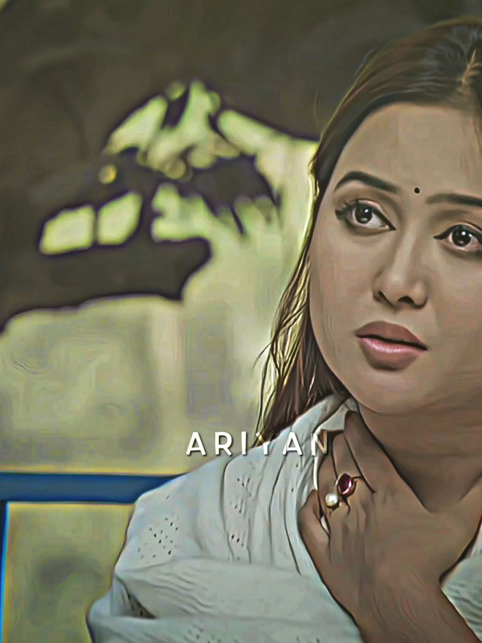 দূর থেকেও ভালোবাসা যায়..!!