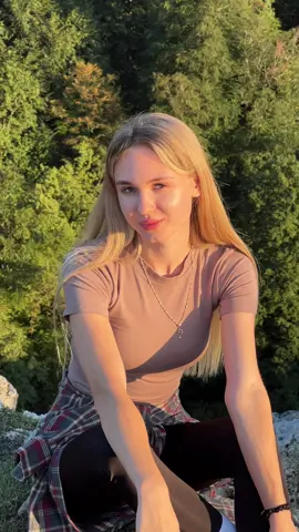 Вы попали в блог практикующего психолога 💗 Спасаю от осенней хандры и согреваю душевным теплом ☕️🍂