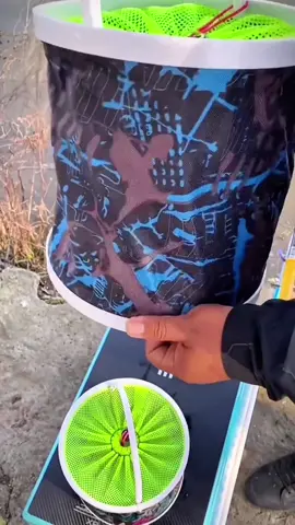 Baldi lipat dengan corak rawak untuk kereta, baldi air kanvas tebal dengan jaring anti lompat, untuk perkhemahan luar,memancing #tiktokshop #goodthing #fyp #foryou #malaysia #life 