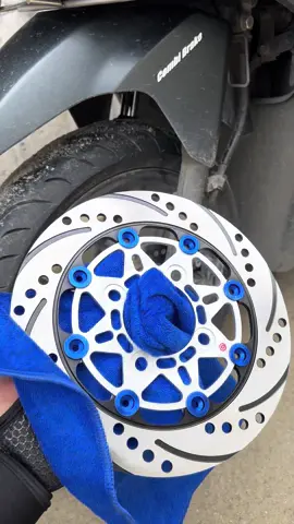 #motorcycles #motor #disc #cnc #cncdisc #220mm #4holes 