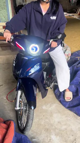 Để ý cái mắt ?#xuhuongtiktokk #wave110 