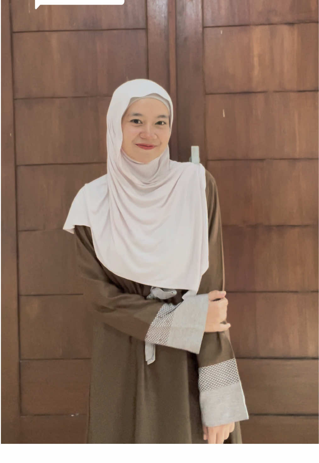 Replying to @Costasiella cakep kaaan hijabnya 🥹🫶🏻 aku pakai yang ivory yaaa #hijabstyle #fyp #hijabmenutupdada #outfitcheck #masukberanda 