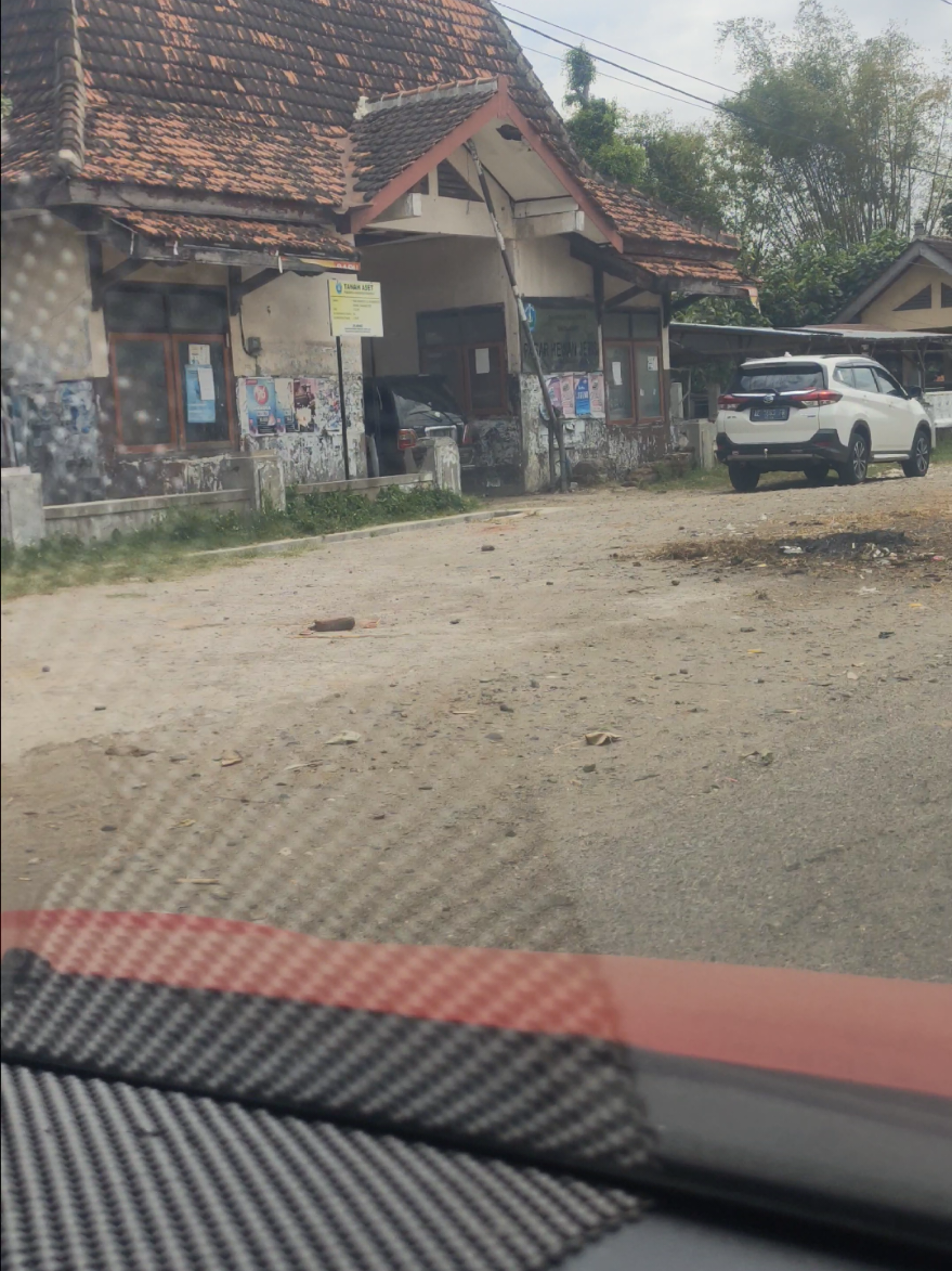 Perempatan jetis menuju pasar hewan jetis luur #pasar #pasarhewan #jalanan #fyp 