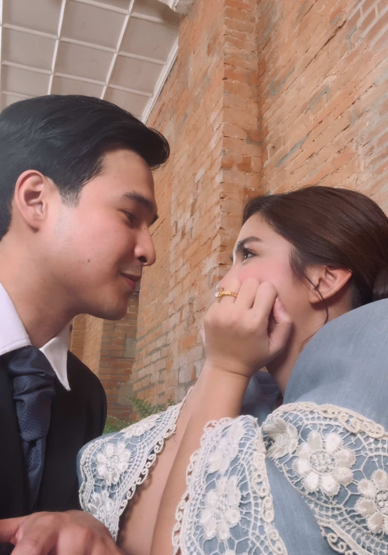 my juanito 🥺  12mn tonight #ILoveYouSince1892 on Viva One 